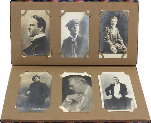 Два альбома открыток с изображением Фёдора Шаляпина из коллекции В.Г. Лидина. [Нач. XX в.].